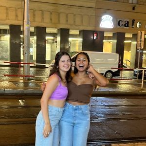 Meet your Posher, Savie